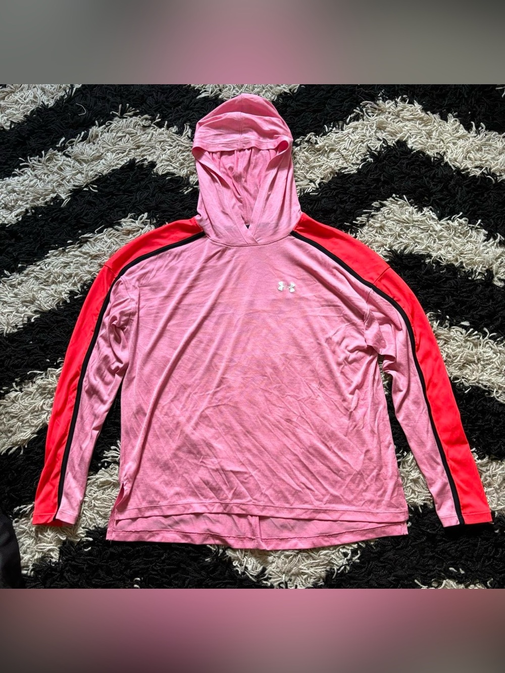 Under Armour Pink Coral Colorblock Long Sleeve Logo Thin Heatgear Loose Hoodie